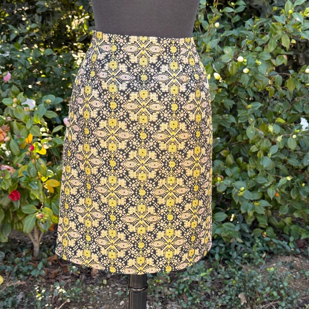 J McLaughlin metallic jacquard mini pencil skirt - size 0 - Picture 4 of 4